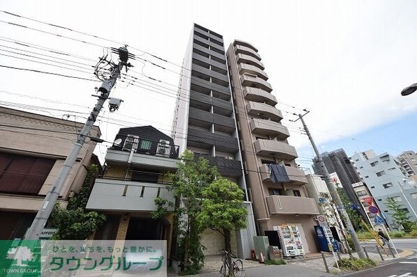 セルビシエ白金の物件外観写真